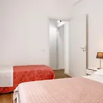 Arricampati Airport In & Rent Car 3*